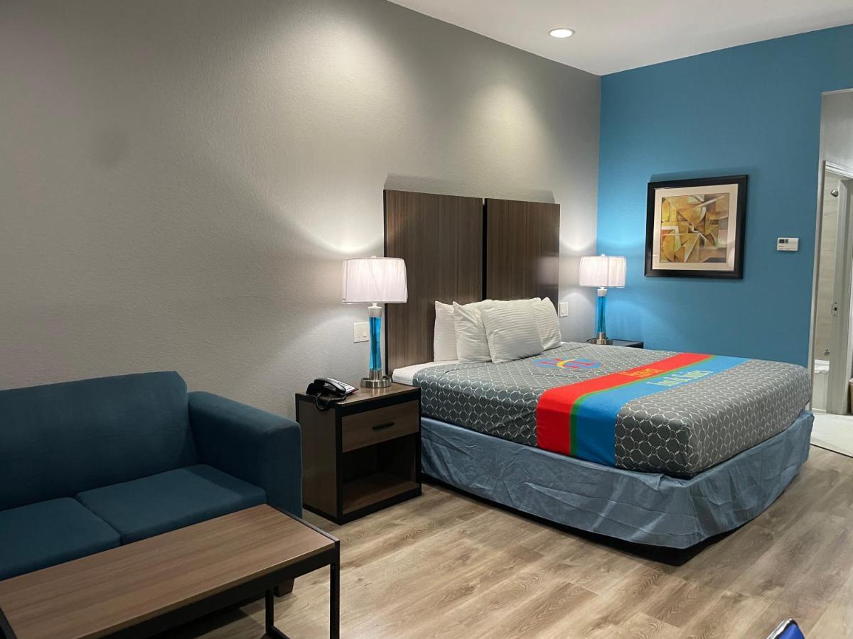Motel Haven & Downtown Houston. Houston